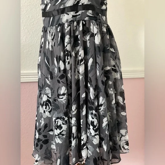 Studio I Petite dress size 12P - Picture 4 of 10